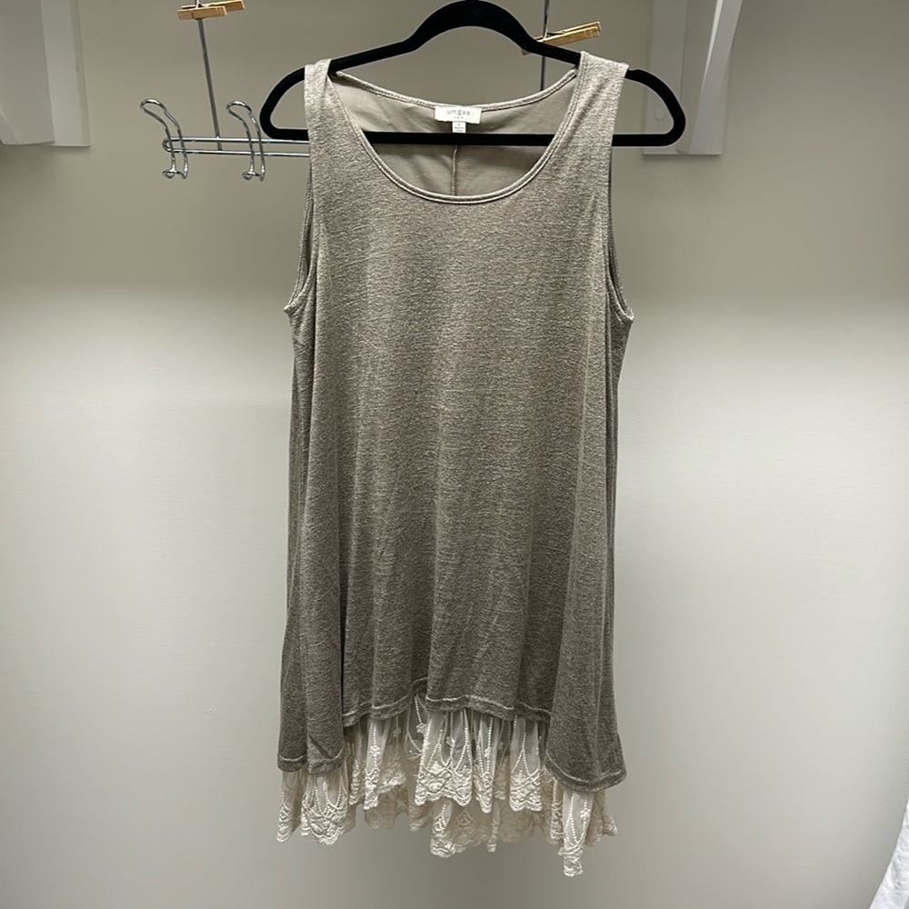 Brown Umgee dress with lace